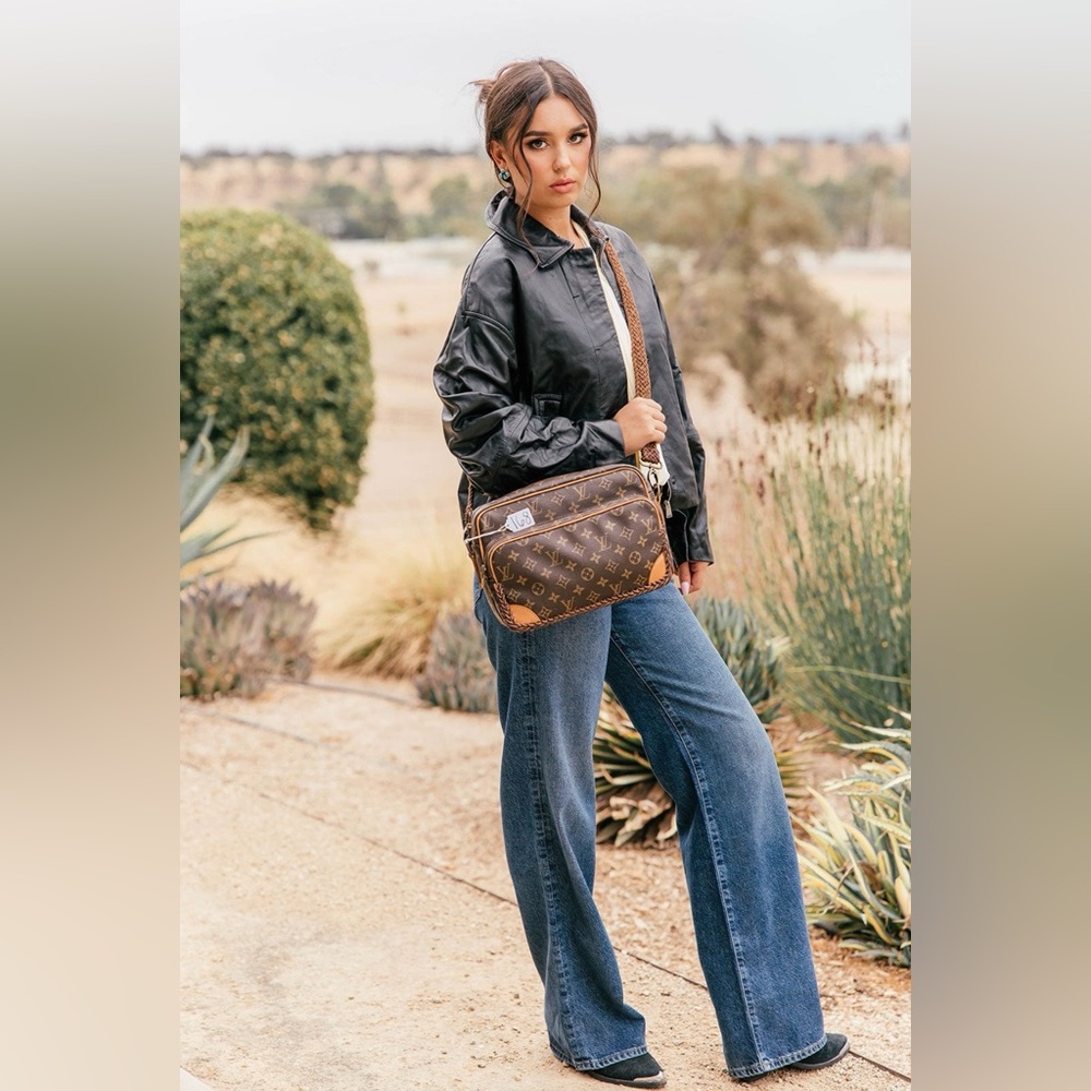 Vintage Boho Louis Vuitton Crossbody Bag - Picture 2 of 14